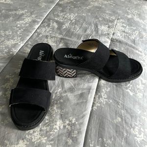 Algeria sandals- new w/o tags, size 8-8.5/38
